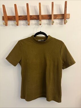 Cyrus Olive Crewneck Short Sleeve Top